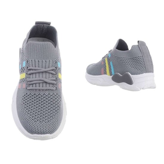 Trendy grijze meisjes textiel sneaker Agnes.