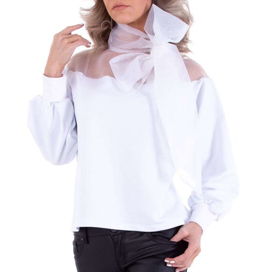 Witte blouse met xl strik