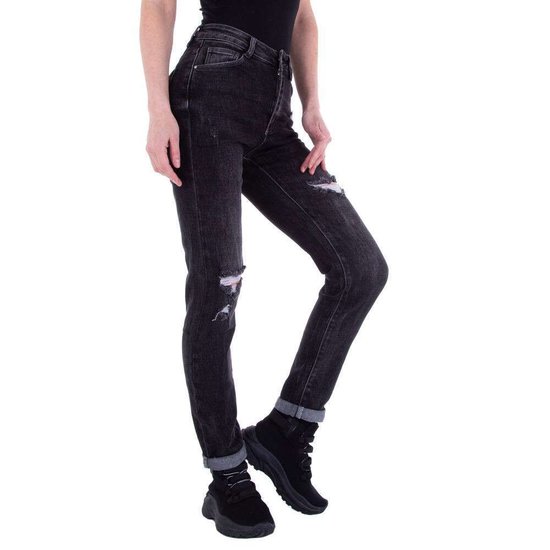 Trendy zwarte straight leg jeans destroyed.