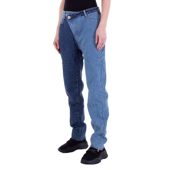 Trendy two tone straight leg jeans.