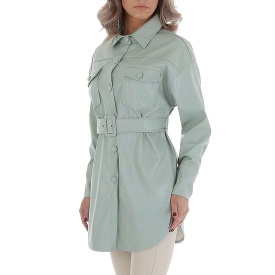 Trendy korte groene leatherlook jas