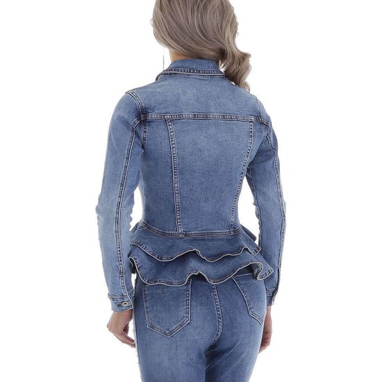 Fashion jeans jacket met volants.