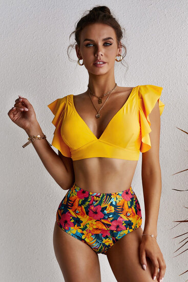 Bikini floral jaune tendance.