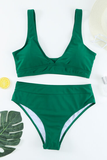 Groene high waist bikini.