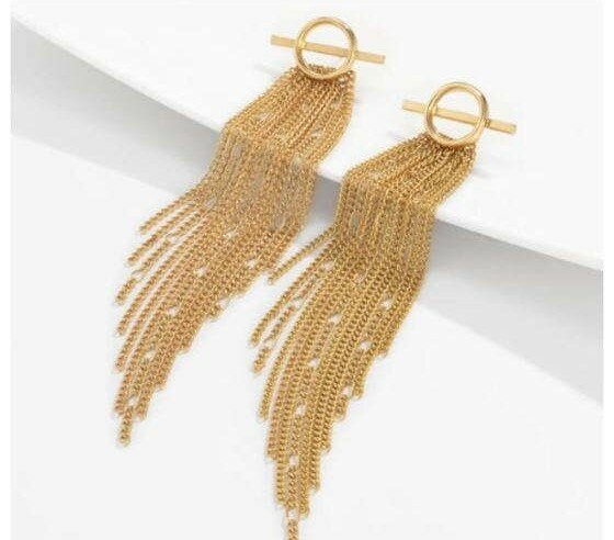 Gouden lange oorbellen met tassels