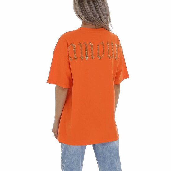 Oversized oranje T-shirt met hart.