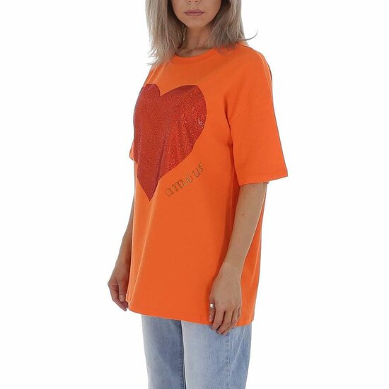 Oversized oranje T-shirt met hart.