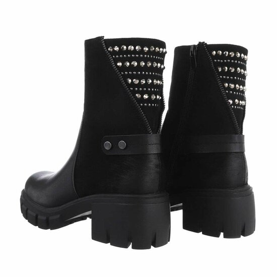 Zwarte boot Arzu.SOLD OUT