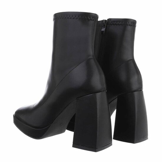 Bottines noires Armita.