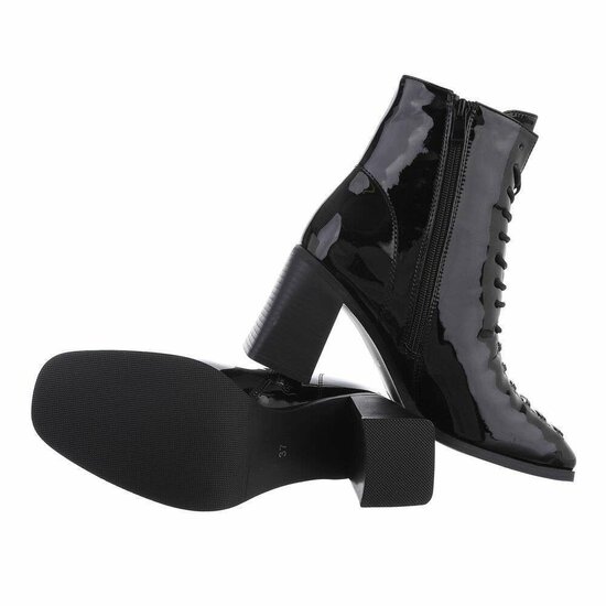 Bottines noires laquées Arienne.