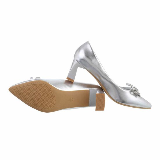 Zilveren pump Alvina.