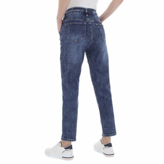 Blauwe relaxed fit pencil jeans broek.