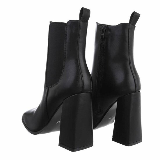 Bottines noires hautes Tamara.