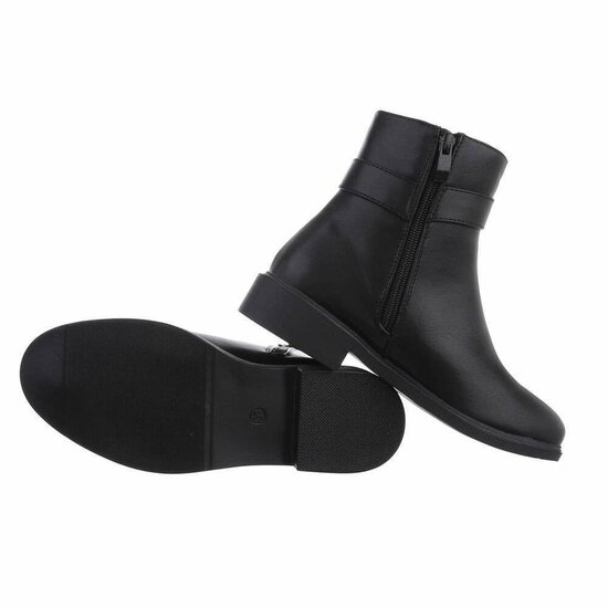 Bottines noires Ariena.