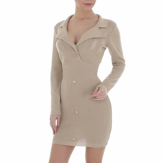 Beige korte getailleerde blazer truijurk.