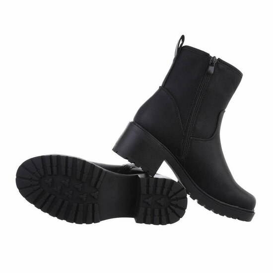 Bottines noires Orella.