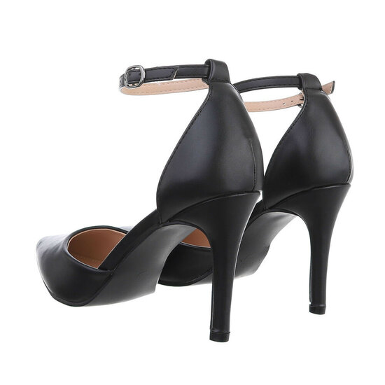 Zwarte pump Ricarda.