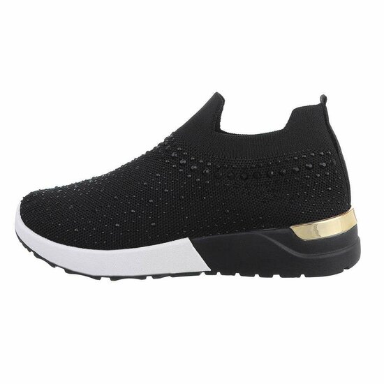 Trendy lage zwarte sock sneaker Toka.