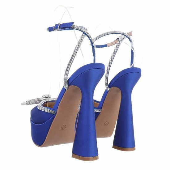 Fashion hoge blauwe pump Aurea.
