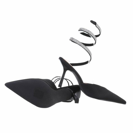 Zwarte trendy pump Avely.