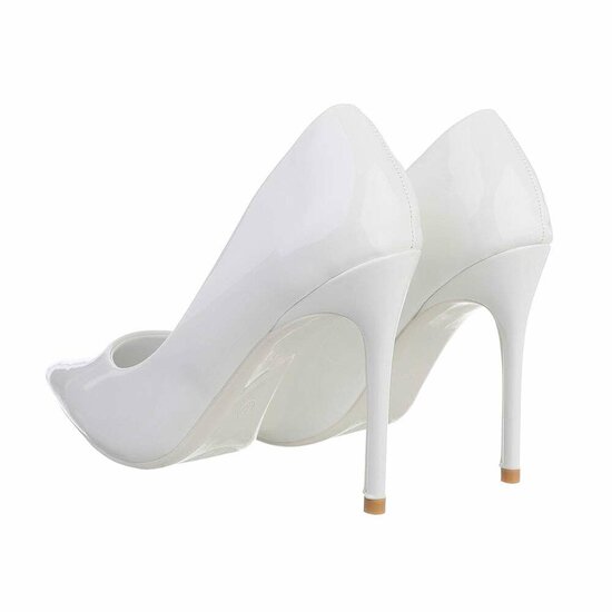 Witte lak pump Adalie.