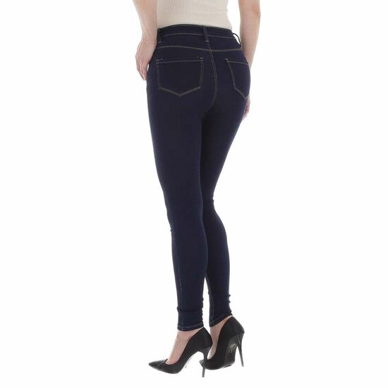 Stylische donker blauwe high waist jeans.