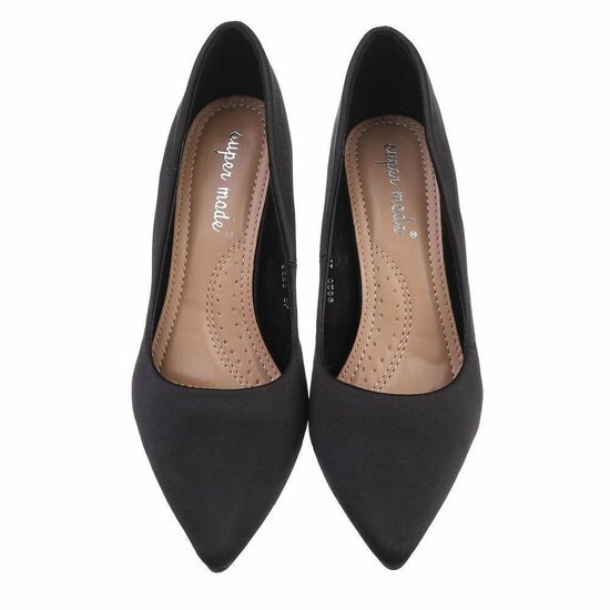 Zwarte fluwelen pump Jantina.