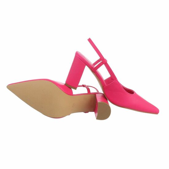 Fuchsia slingback pump Annebeth.