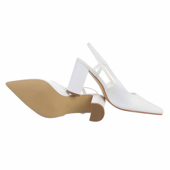 Witte slingback pump Annebeth.