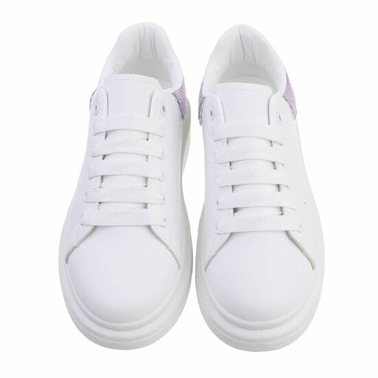 Lage witte sneaker met purperen accent Nicole.