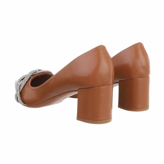 Camelkleurige pump Miko.