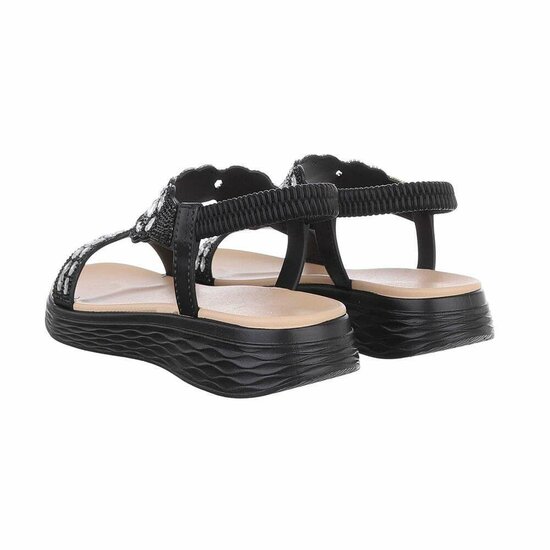 Zwarte sandaal met sleehak Lareina.