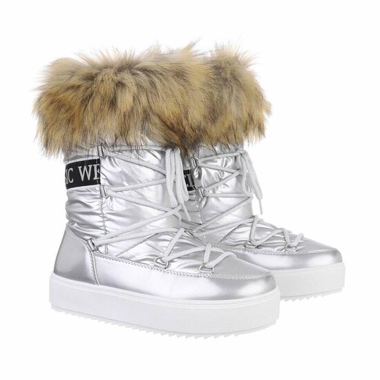 Zilveren winterboot Stacey.