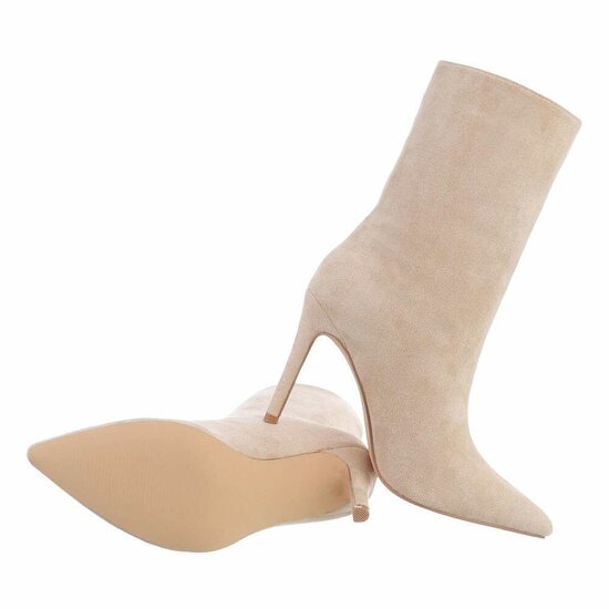 Beige suede enkellaarsje Elke