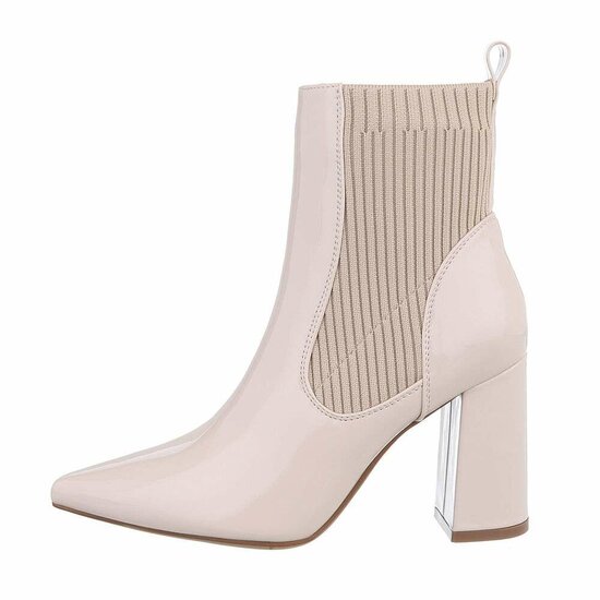 Beige high heel lak enkellaarsje Femke