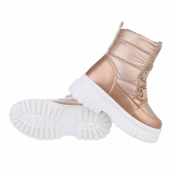 Gouden snowboot Natka