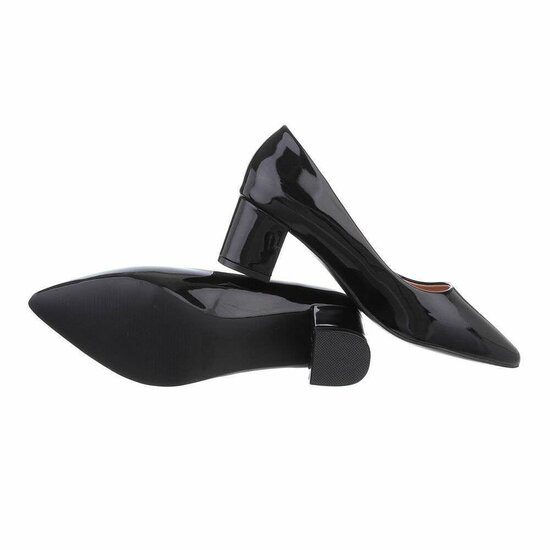 Zwarte lak pump Amella