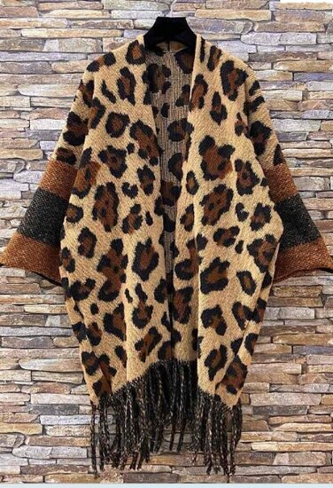 Mooie large cardigan in leopardlook