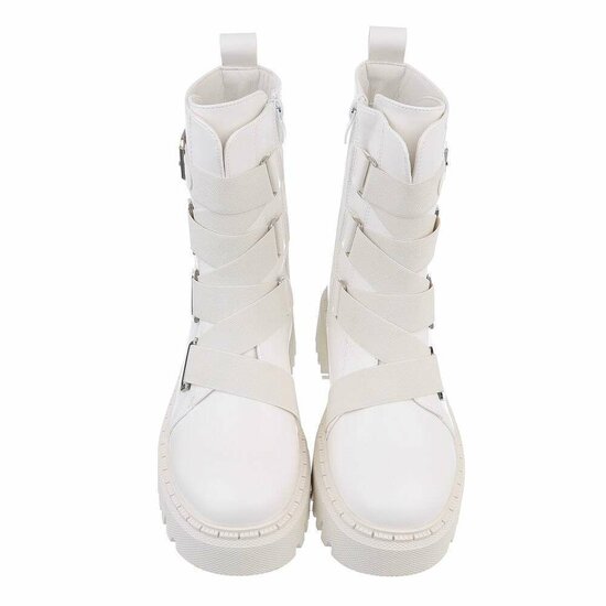 Witte boot Emmy