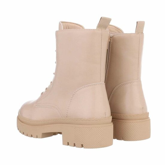 Cream boot Germaine