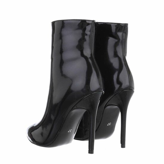 Zwart lak high heel enkellaarsje Alencia