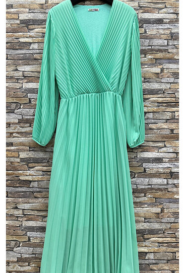 Classy licht groene plisse maxi jurk.