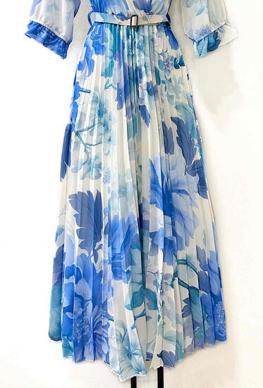 Elegante blauw-cream maxi plisse jurk