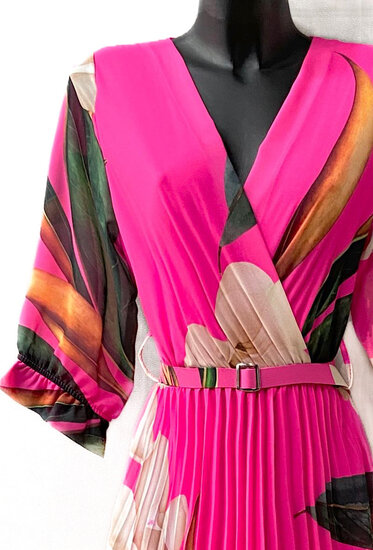 Elegante fuchsia mix maxi plisse jurk.