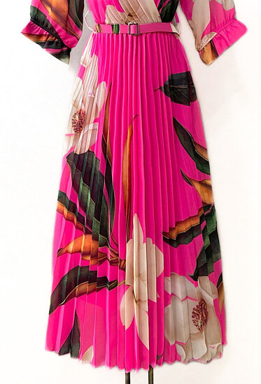 Elegante fuchsia mix maxi plisse jurk.