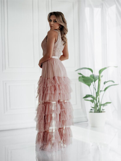 Elegante rose galajurk in tulle