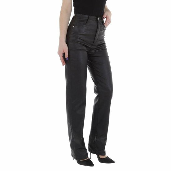 Pantalon tendance noir effet cuir avec taille haute