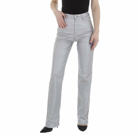 Pantalon tendance gris clair effet cuir avec taille haute