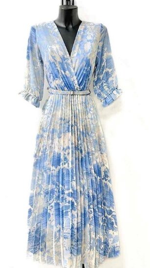 Trendy blauwe mix maxi plisse jurk.