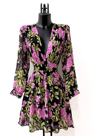 Mooie korte groen-rose jurk met bloemen print 